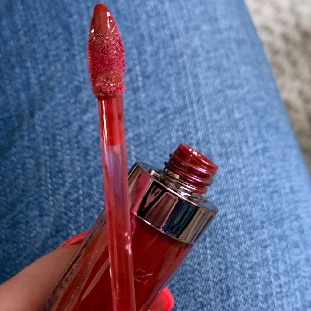UD Urban Decay Revolution Brick House